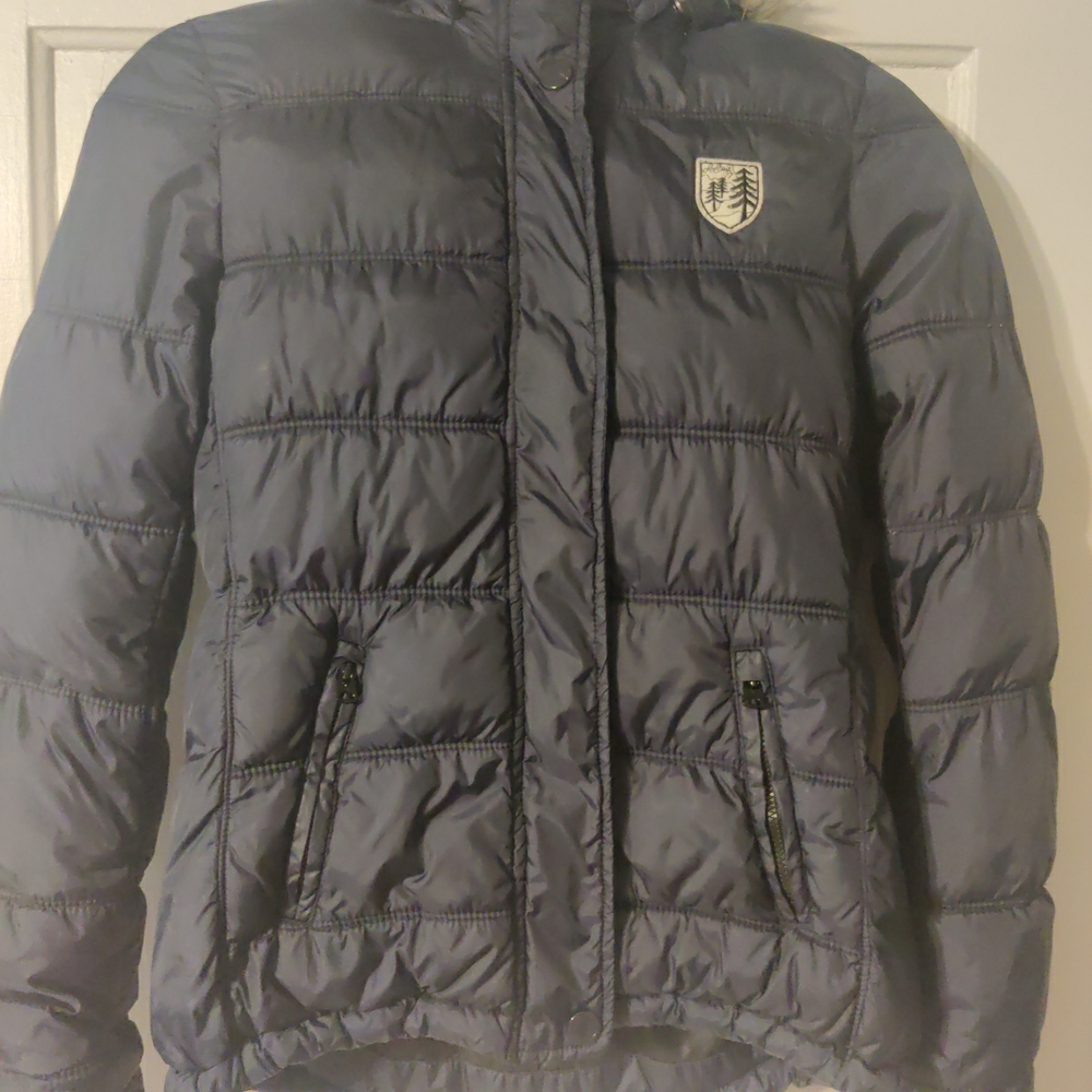 American Eagle Outfitters Navy Puffer Jacket